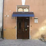 Hostel Uyut *